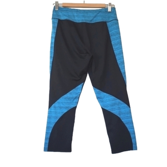 ⭐️3/ $30⭐️ Champion Women's Cropped Activewear Leggings Blue Black Stretch Sz L - Picture 2 of 13